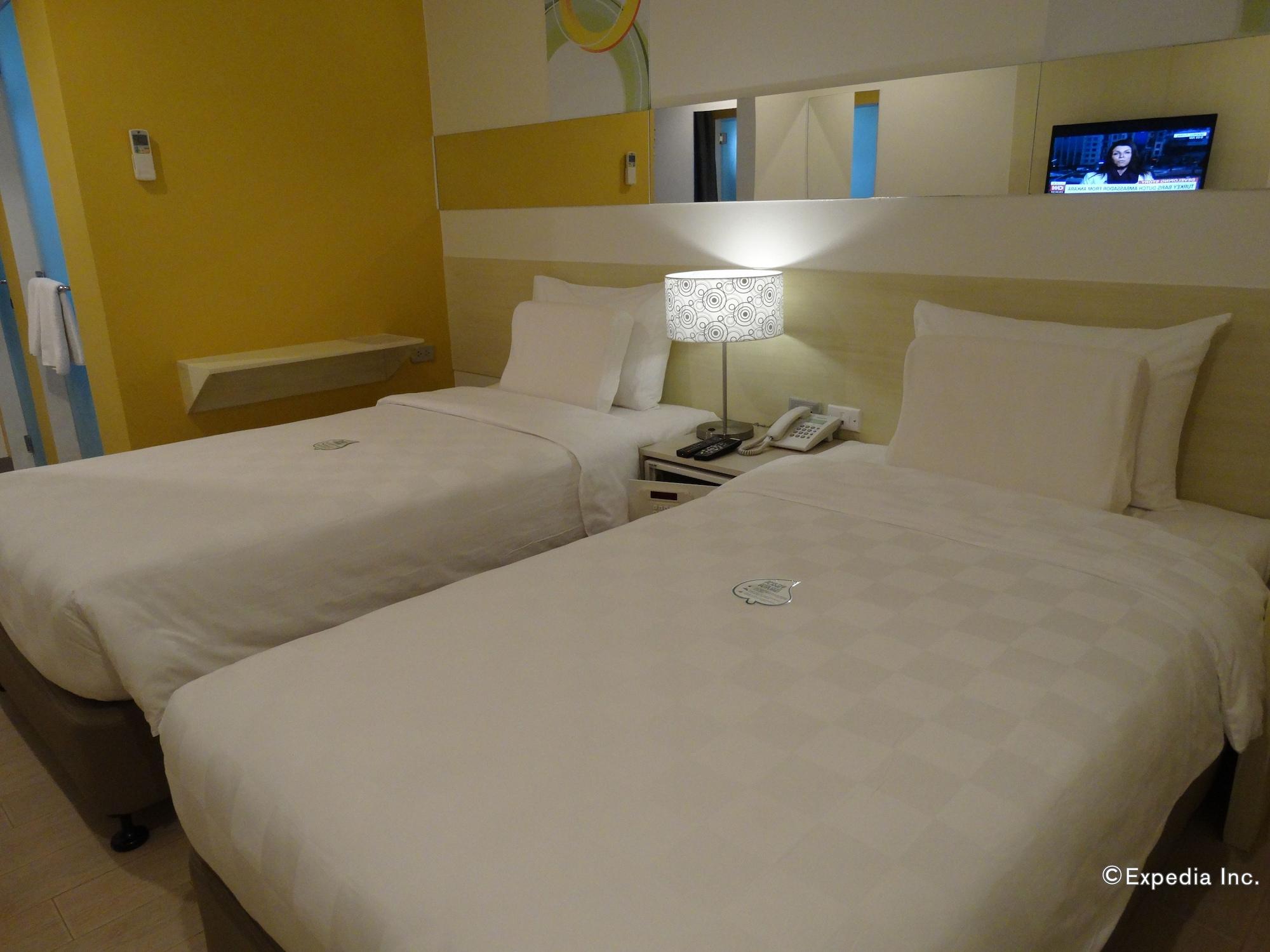 Go Hotels Lanang - Davao City Exterior foto