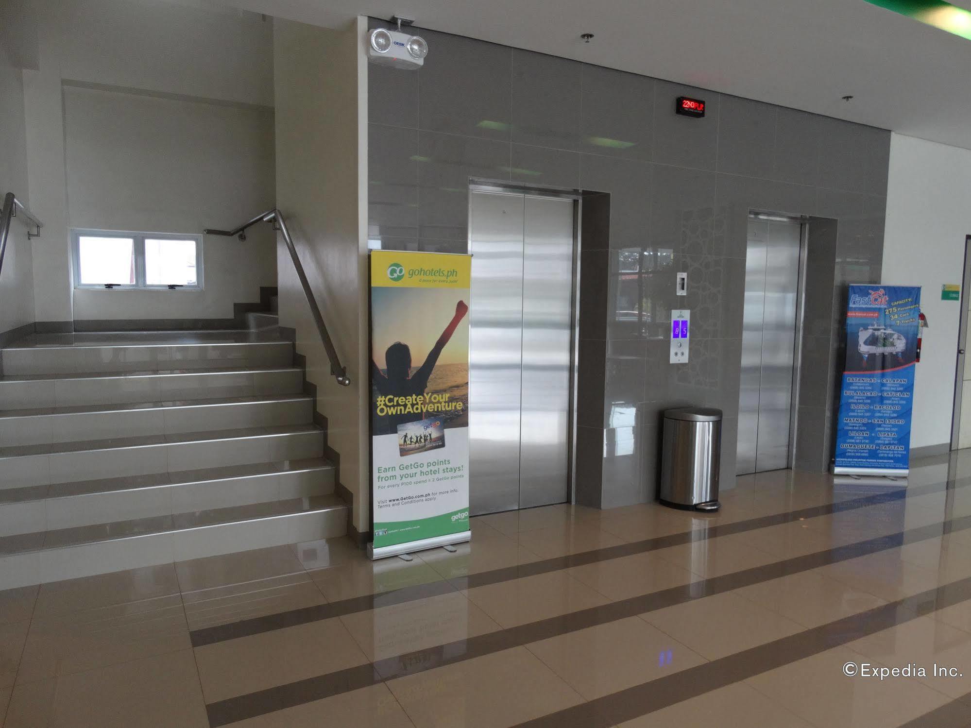 Go Hotels Lanang - Davao City Exterior foto